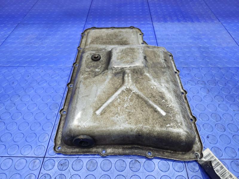 2013 Ford F-250 Super Duty Transmission Oil Pan