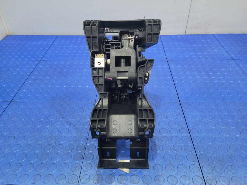 2017 Jeep Compass Floor Shifter