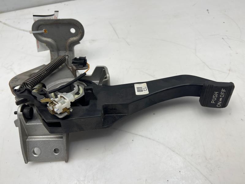 2015 2016 2017 Hyundai Sonata Parking Brake Pedal OEM 59710-C1000