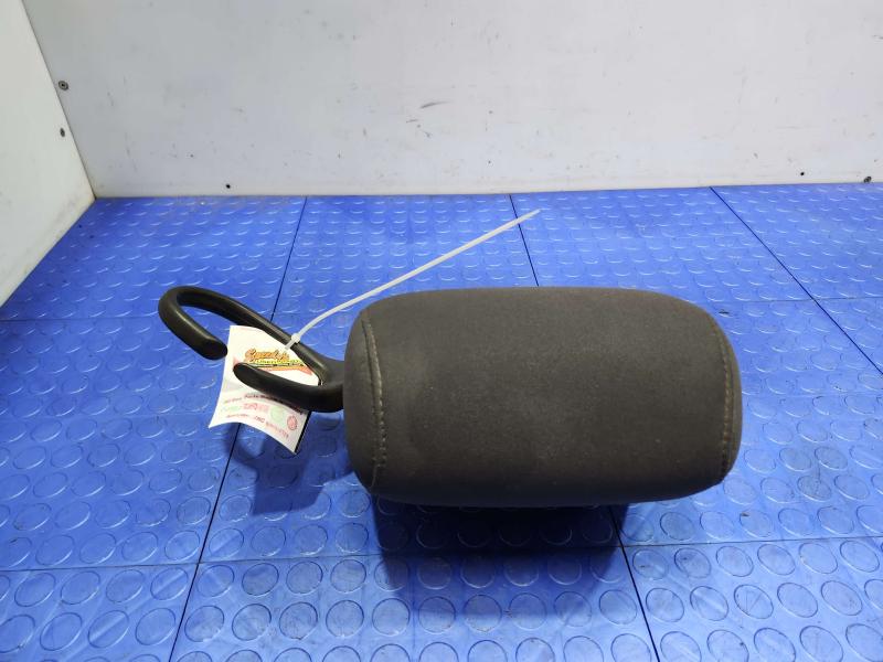 2010 Dodge Challenger Headrest