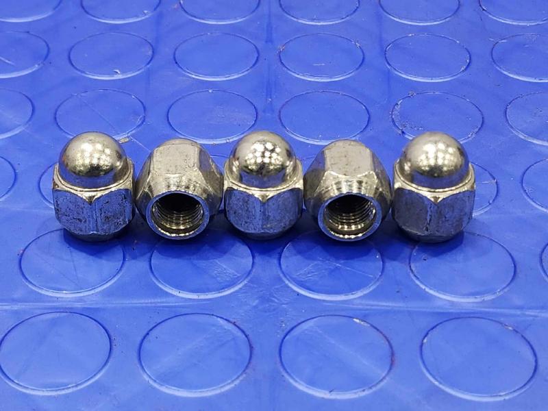 2021 Subaru Crosstrek Lug Nuts