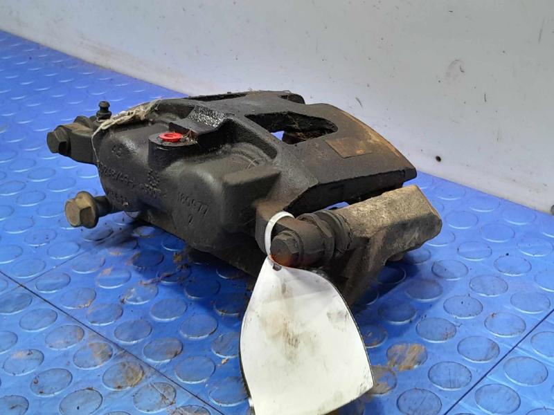 2013 Ford F-250 Super Duty Caliper