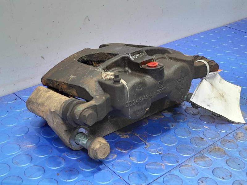 2013 Ford F-250 Super Duty Caliper