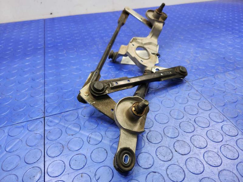 2014-2018 Kia Forte Windshield Wiper Linkage Transmission OEM Part 98120A7000