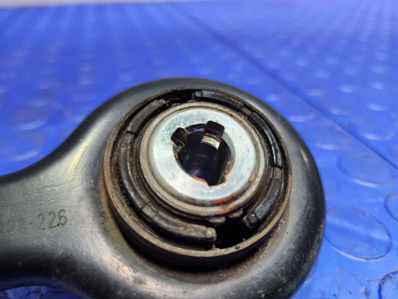 2020 Ford Mustang Lower Control Arm Rr