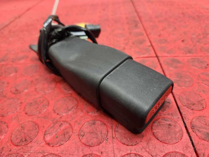 2014 Mitsubishi Outlander Sport Front Seat Belt