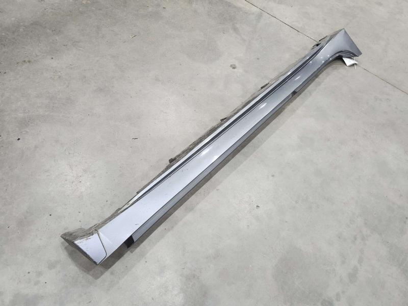 2018 Nissan Maxima Rocker Moulding