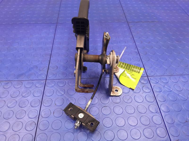 2017-2020 Hyundai Elantra Sedan Parking Brake Lever OEM 59710-F2000-TRY