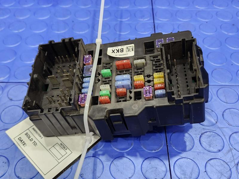 2014 Chevrolet Silverado 1500 Cabin Fuse Box