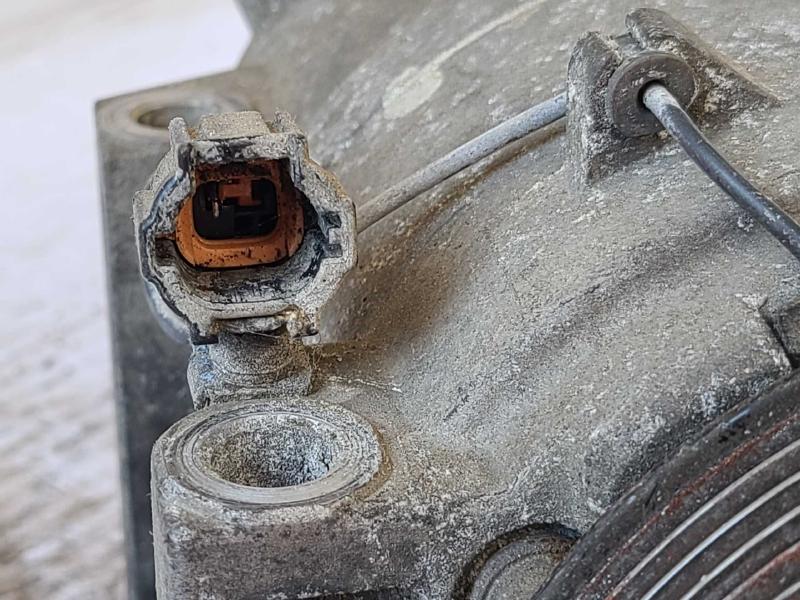 2005 Nissan Titan A/C Air Compressor