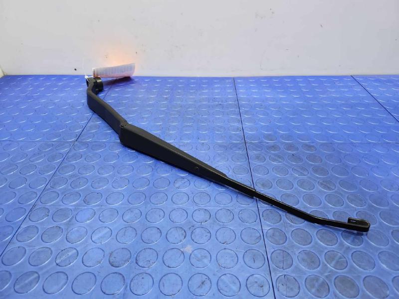 2012 Subaru Impreza Wiper Arm