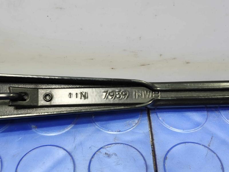 2012 Subaru Impreza Wiper Arm