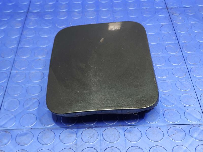 2016 Nissan Rogue Fuel Tank Door