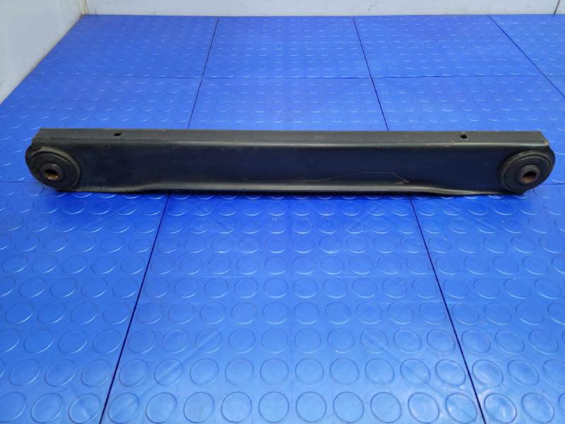 2007 Chevrolet Avalanche 1500 Lower Control Arm Rr
