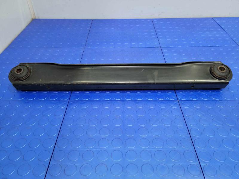 2007 Chevrolet Avalanche 1500 Lower Control Arm Rr