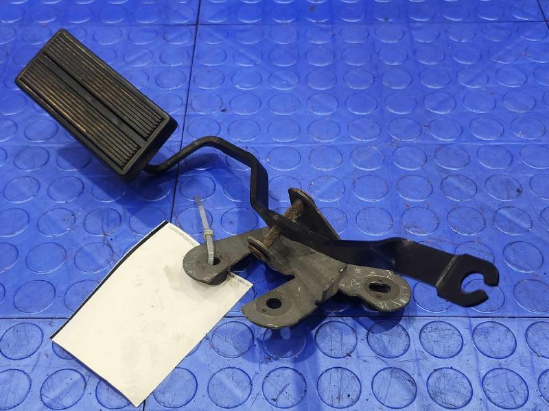 1995 Ford F-150 Pedal Assembly