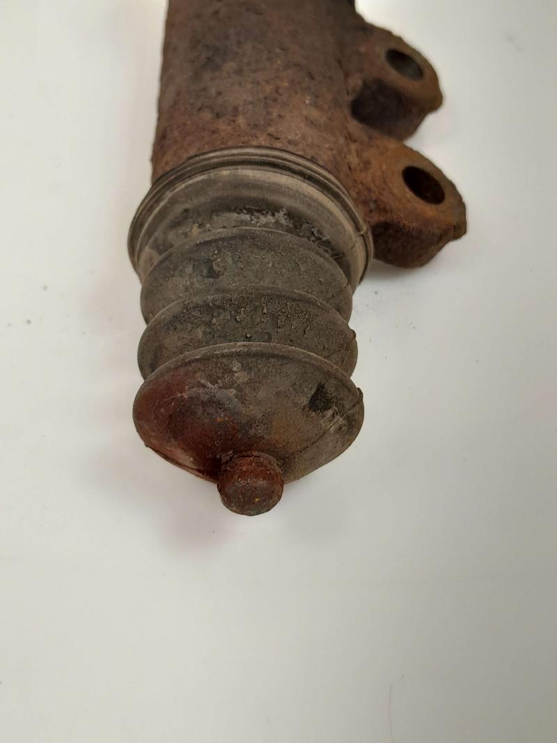 2007 Toyota Tacoma Clutch Master Cyl.
