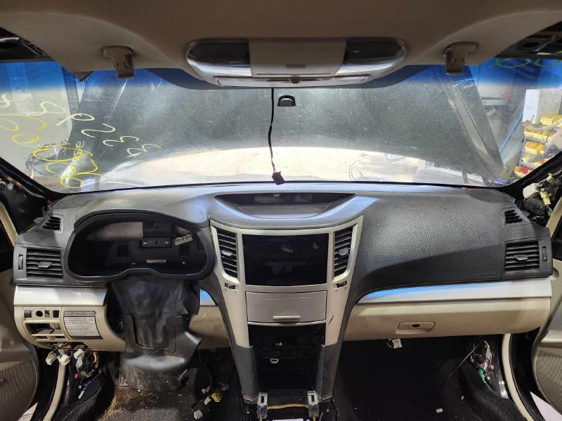 2010 Subaru Legacy Dash Panel
