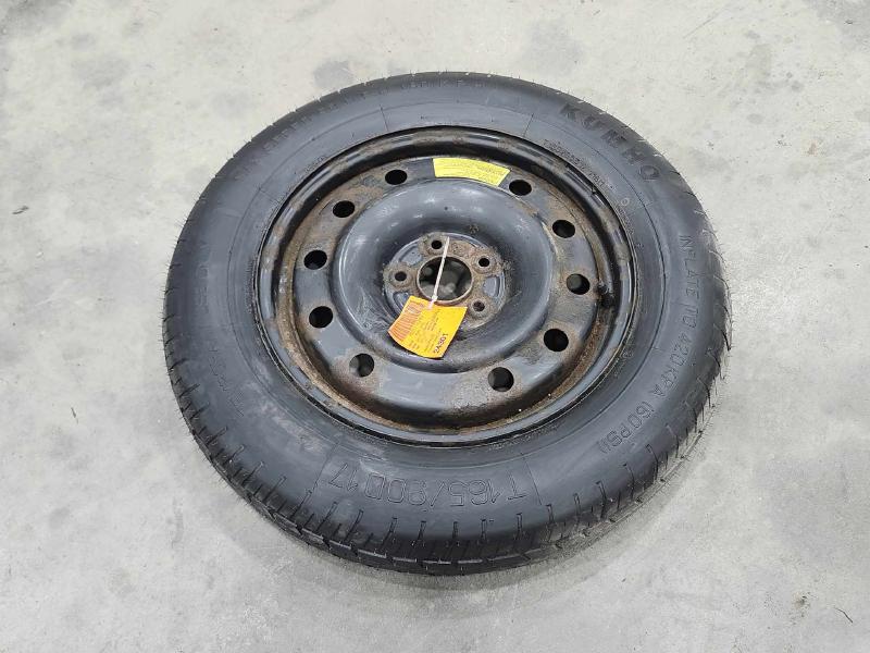 2014 Hyundai Santa Fe Wheel