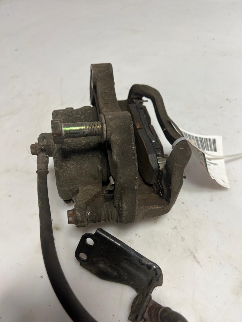 2005 2006 Infiniti G35 Front Brake Caliper LH Driver Side RWD ONLY OEM 41011AC700