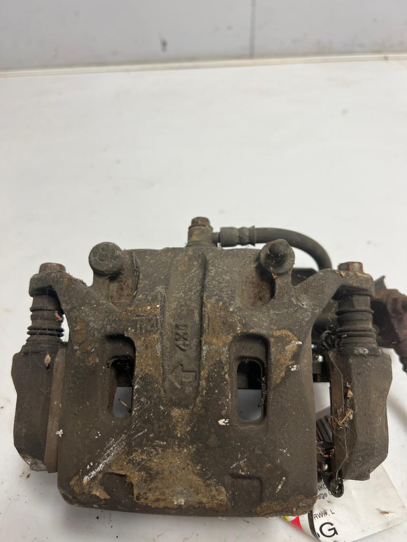 2005 2006 Infiniti G35 Front Brake Caliper LH Driver Side RWD ONLY OEM 41011AC700