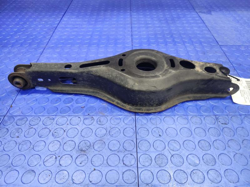 2017 Toyota Prius Lower Control Arm Rr