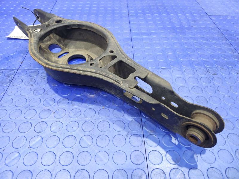 2017 Toyota Prius Lower Control Arm Rr