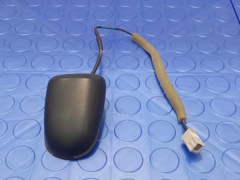 2011-2014 Toyota Sienna Satellite Radio Antenna Assembly OEM 8696008021