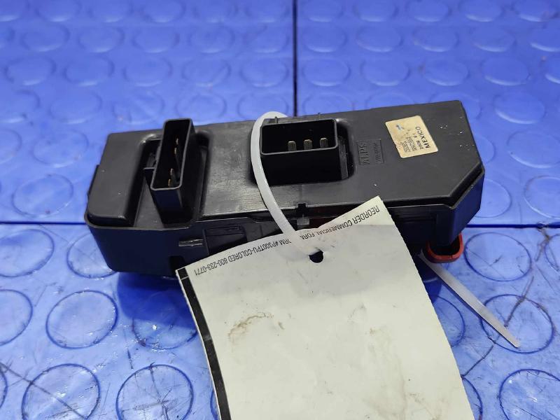 2009 Chevrolet Impala Door Switch Front