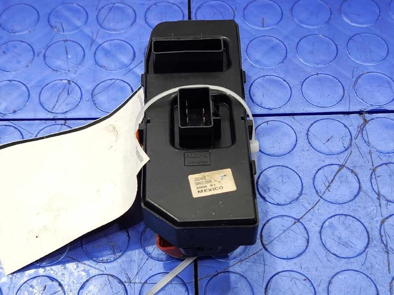 2009 Chevrolet Impala Door Switch Front