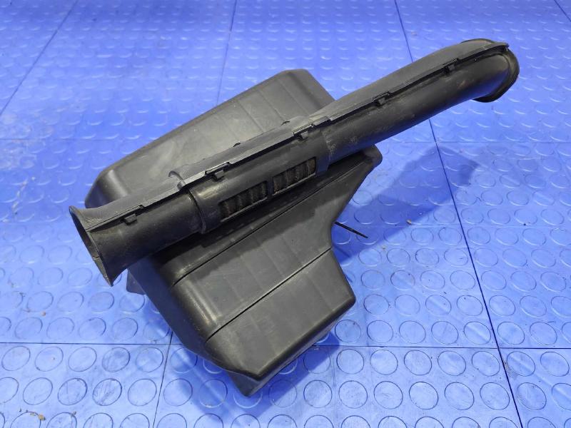 2011 - 2015 Toyota Prius Engine Air Inlet Intake Hose Genuine OEM 17750-37060