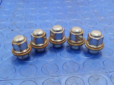 2017 Kia Sedona Lug Nuts
