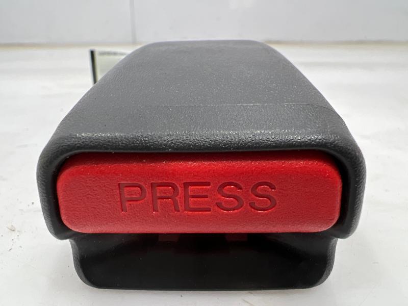 2020 Nissan Versa Rear Seat Belt