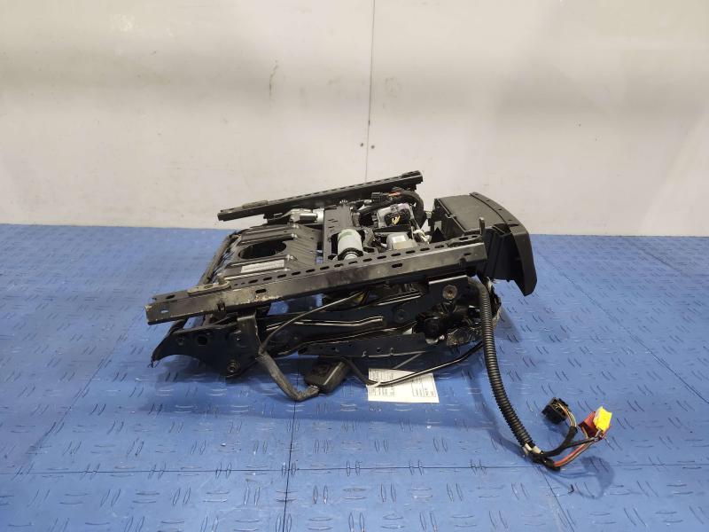 2012 Audi TT Seat Track