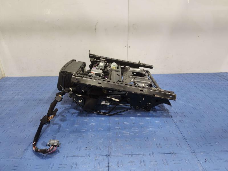 2012 Audi TT Seat Track