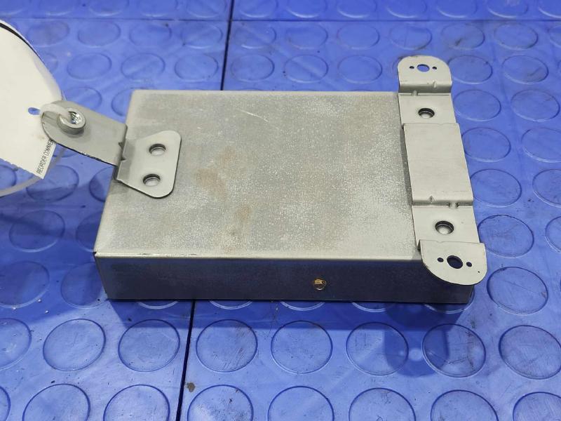 2009-2011 Honda Pilot Satellite Radio Receiver Tuner Module OEM 39820SZAA01