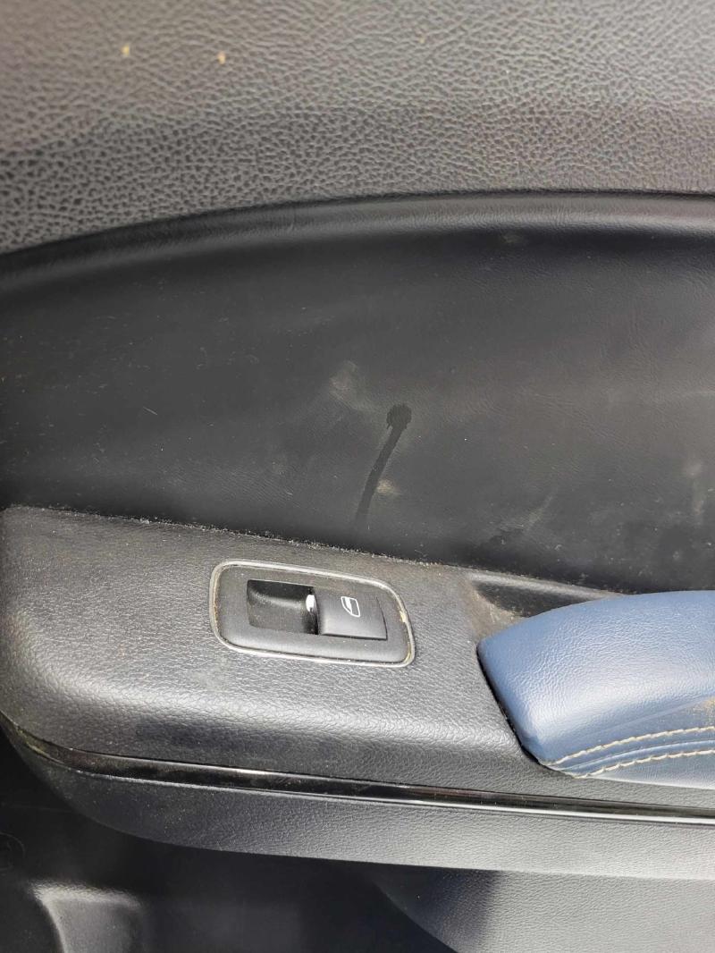 2014 Chrysler 300 Rear Door Trim Panel