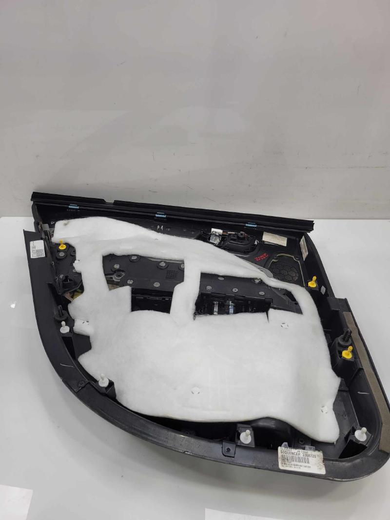 2014 Chrysler 300 Rear Door Trim Panel
