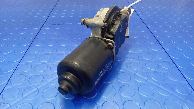 2001-2005 Toyota RAV4 Windshield Wiper Motor Front Genuine OEM 8511042130