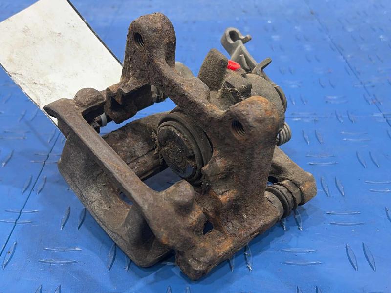 2015 Volkswagen Passat Caliper