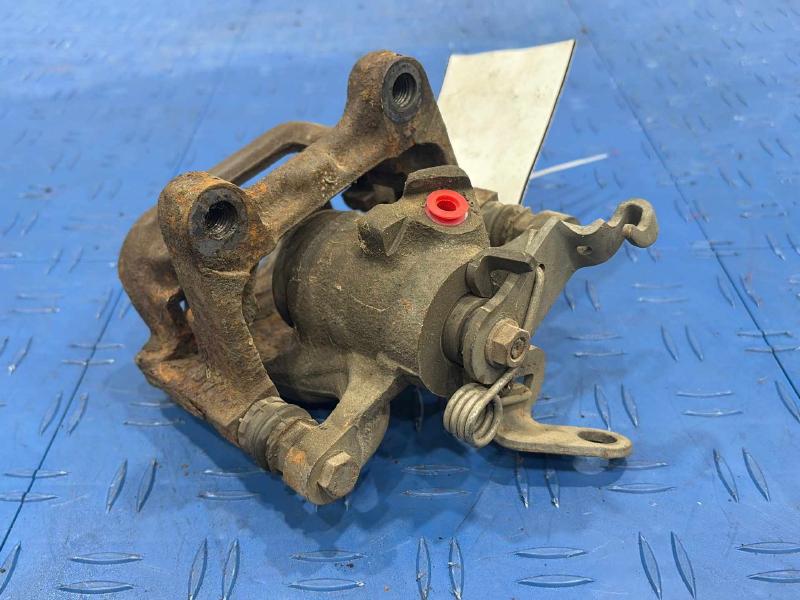 2015 Volkswagen Passat Caliper
