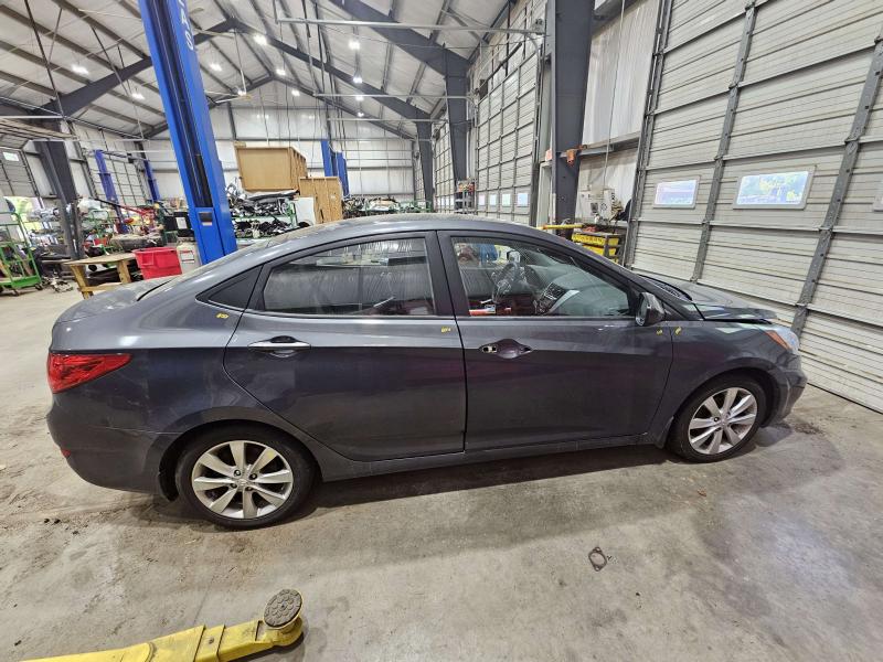 2013 Hyundai Accent Sun Visor