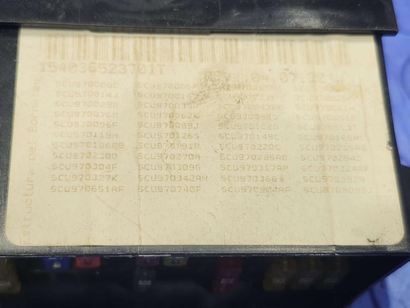 2016 Volkswagen Jetta Cabin Fuse Box