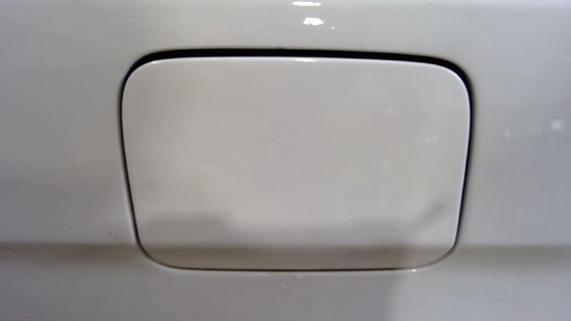 2007 BMW 328i Fuel Tank Door