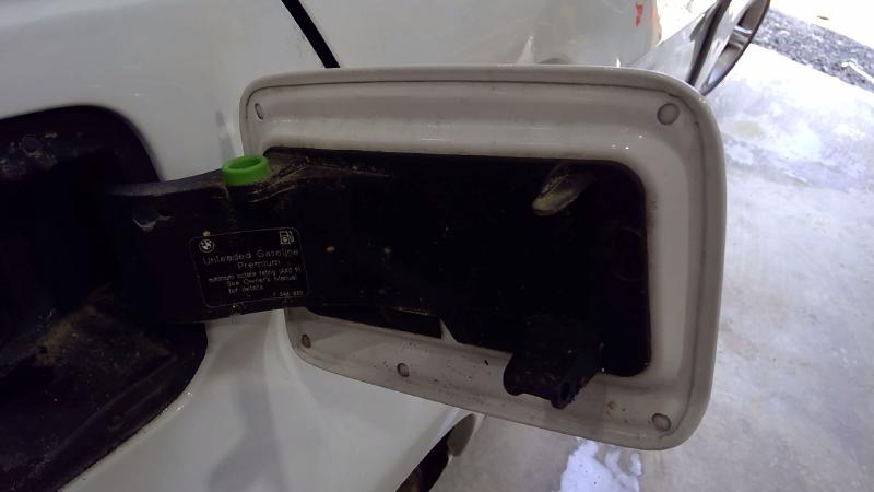 2007 BMW 328i Fuel Tank Door