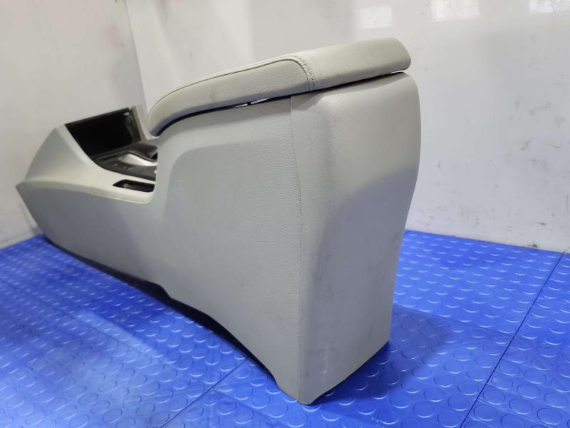 2016 Acura ILX Front Console