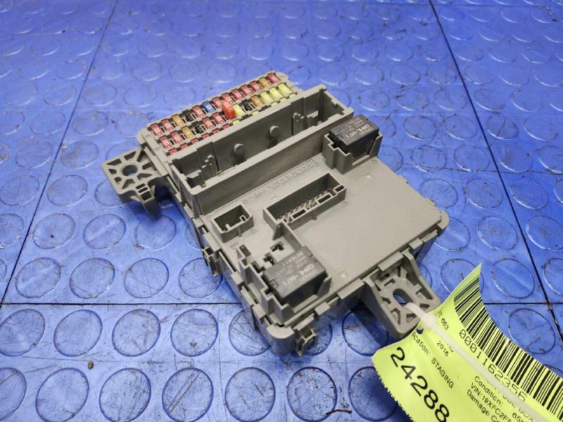 2016-2020 Honda Civic LX Cabin Fuse Box Relay Junction Block OEM 38200-TBA-A31