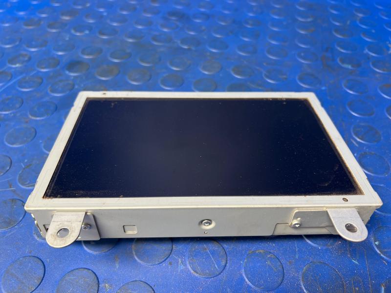 2010-2013 Buick Lacrosse 8" Color Display Touch Screen Genuine OEM 22831821