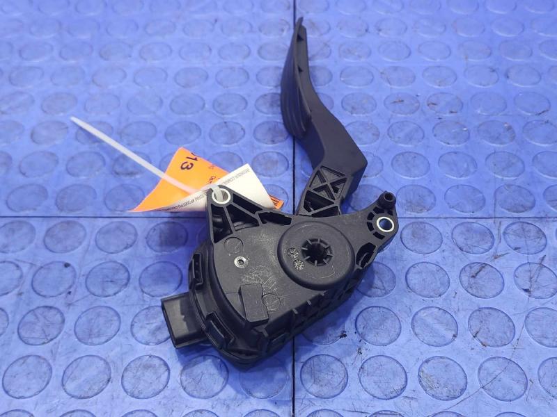 2014-2019 Nissan Rogue Accelerator Pedal Assembly Genuine OEM 180024BA0A