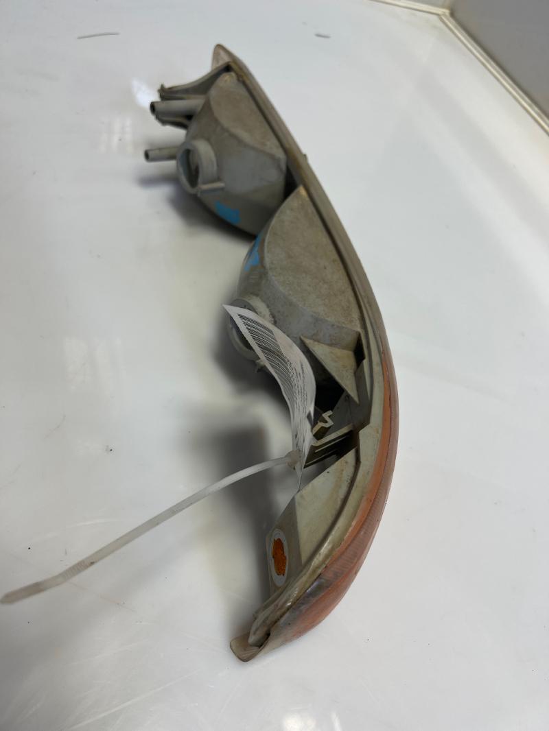 2000 Chevrolet Silverado 1500 Fog/Mark/Park/Turn Light/Lamp